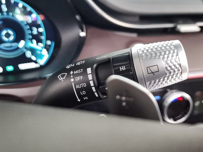 2021 Genesis GV70 — миниатюра 35