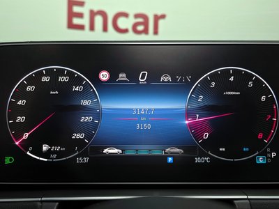 MERCEDES-BENZ GLE - 8