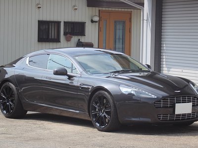 ASTON MARTIN RAPIDE - 7