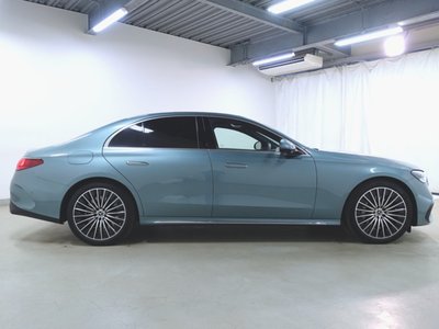 MERCEDES-BENZ E-CLASS - 8