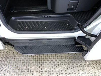 2025 Toyota ALPHARD thumbnail 16