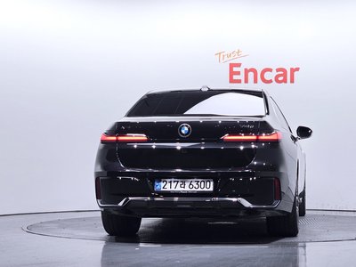 BMW 7 SERIES - 4