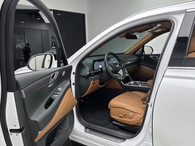 2024 Genesis GV80 — миниатюра 11