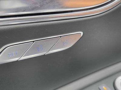 2024 Genesis GV80 — миниатюра 16