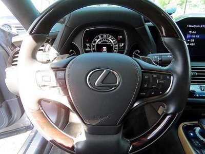 LEXUS LS - 8