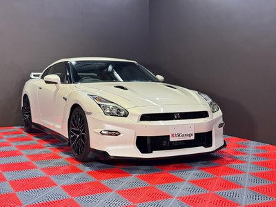 NISSAN GT-R - 6