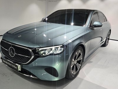 MERCEDES-BENZ E-CLASS - 1