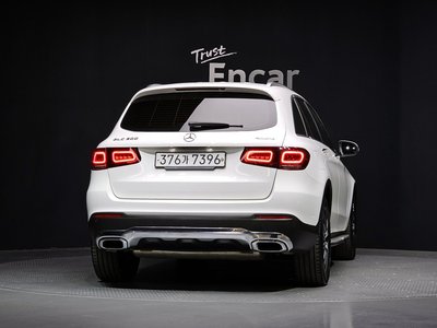 MERCEDES-BENZ GLC - 3
