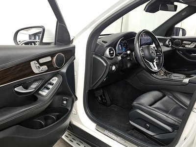 MERCEDES-BENZ GLC - 10