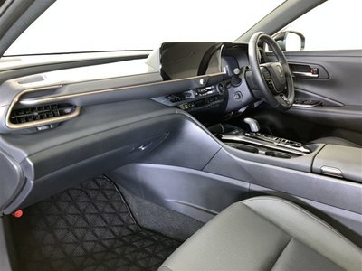 TOYOTA CROWN SPORT - 10