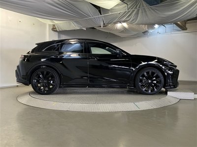 TOYOTA CROWN SPORT - 5