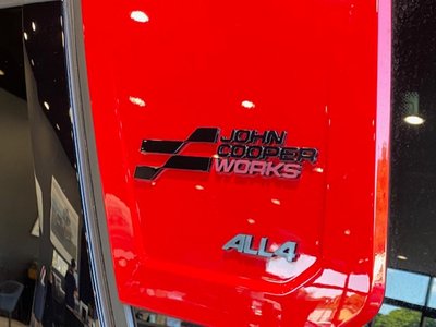 MINI MINI COUNTRYMAN - 10