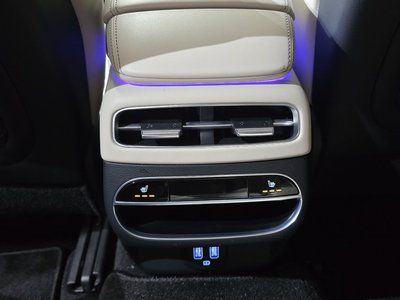 صورة مصغرة 18 لـ 2023 Genesis GV70