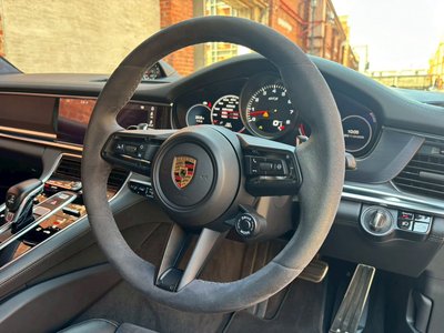 PORSCHE PANAMERA - 8