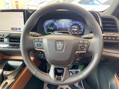 صورة 9 لـ 2024 Toyota CROWN SPORT