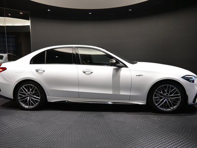 صورة 4 لـ 2025 Mercedes-BENZ C-CLASS AMG