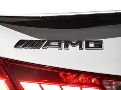صورة 8 لـ 2025 Mercedes-BENZ C-CLASS AMG