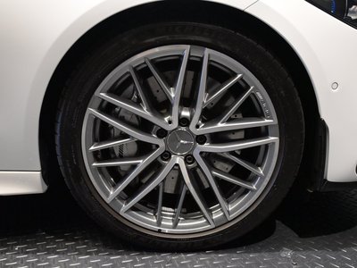 2025 Mercedes-BENZ C-CLASS AMG — миниатюра 14