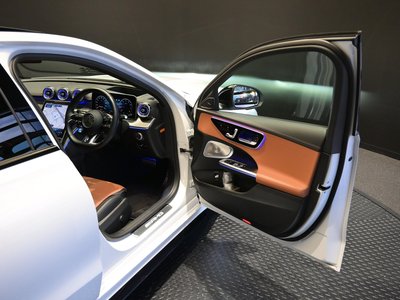 2025 Mercedes-BENZ C-CLASS AMG — миниатюра 18