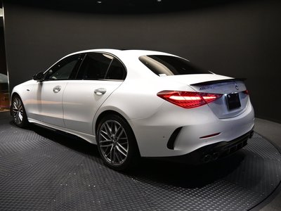 صورة 7 لـ 2025 Mercedes-BENZ C-CLASS AMG