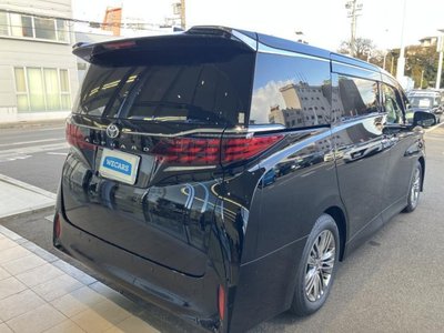 TOYOTA ALPHARD - 2