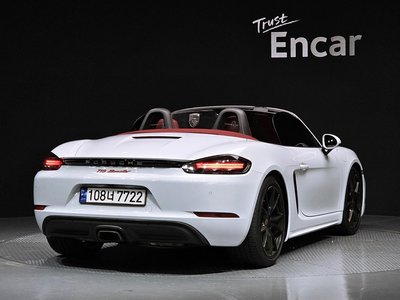 PORSCHE 718 - 3