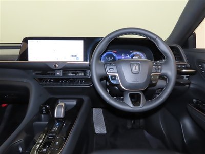 2025 Toyota CROWN CROSSOVER 缩略图 14