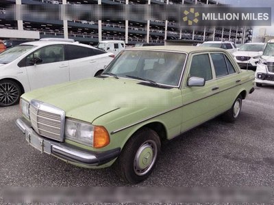 MERCEDES-BENZ E-CLASS - 4