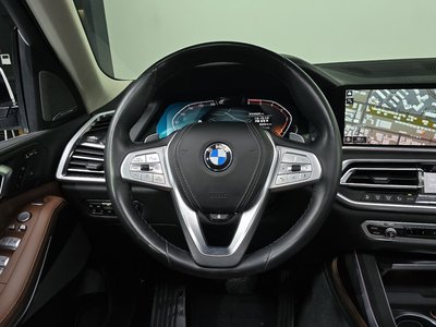 2020 BMW X7 — миниатюра 18