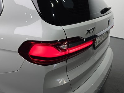 BMW X7 - 10