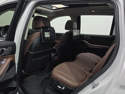 2020 BMW X7 — миниатюра 17