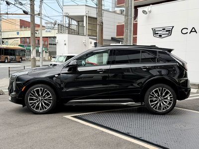 2025 Cadillac XT4 — фото 12