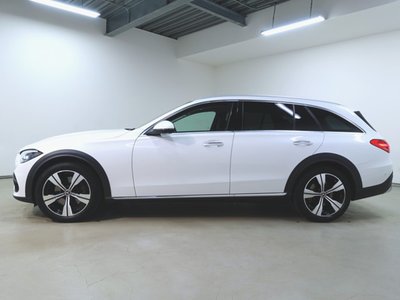 MERCEDES-BENZ C-CLASS - 4