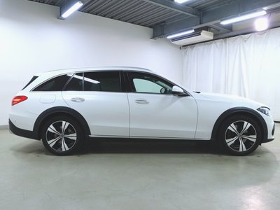 MERCEDES-BENZ C-CLASS - 8