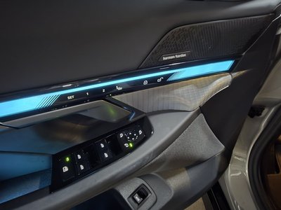 2026 BMW 5 SERIES — миниатюра 11