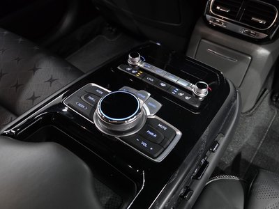 2020 Genesis G90 — миниатюра 25