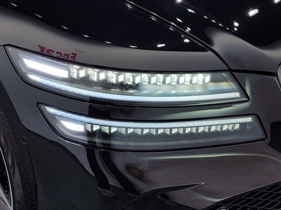 GENESIS G80 (RG3) - 9