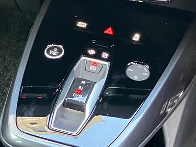 2025 AUDI Q4 SPORTBACK E-TRON 缩略图 12