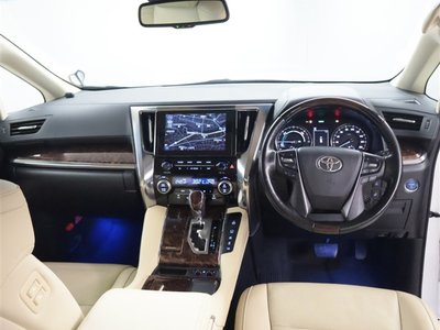 TOYOTA ALPHARD - 5