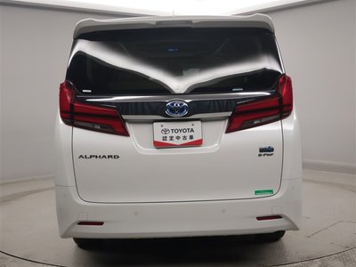 TOYOTA ALPHARD - 2