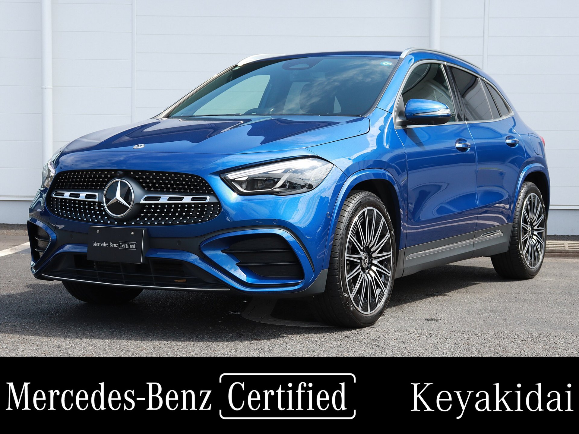 MERCEDES-BENZ GLA - View 1