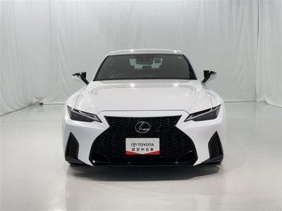 LEXUS IS - 4