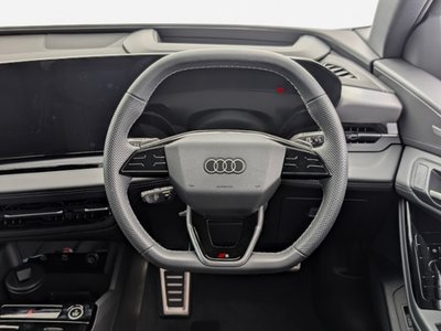 صورة 16 لـ 2025 AUDI Q6 E-TRON
