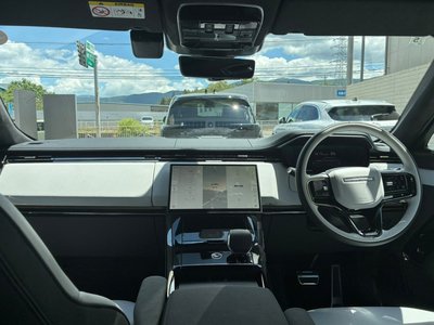 2025 LAND Rover RANGE ROVER SPORT photo 4