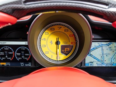 2015 FERRARI 458 SPIDER thumbnail 19