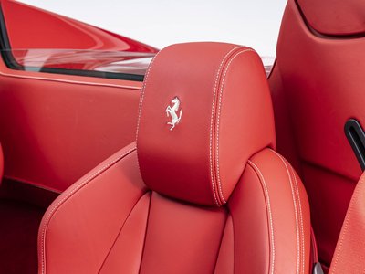 2015 FERRARI 458 SPIDER thumbnail 15