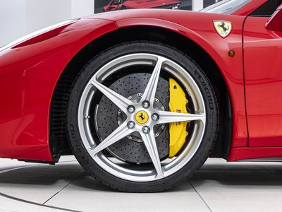 2015 FERRARI 458 SPIDER thumbnail 26