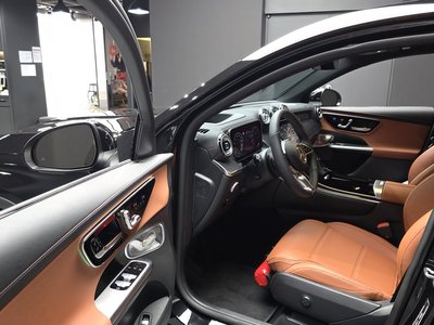 MERCEDES-BENZ GLC - 10