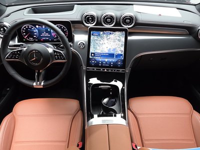 MERCEDES-BENZ GLC - 5