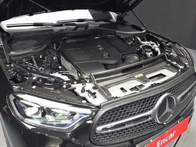 MERCEDES-BENZ GLC - 7